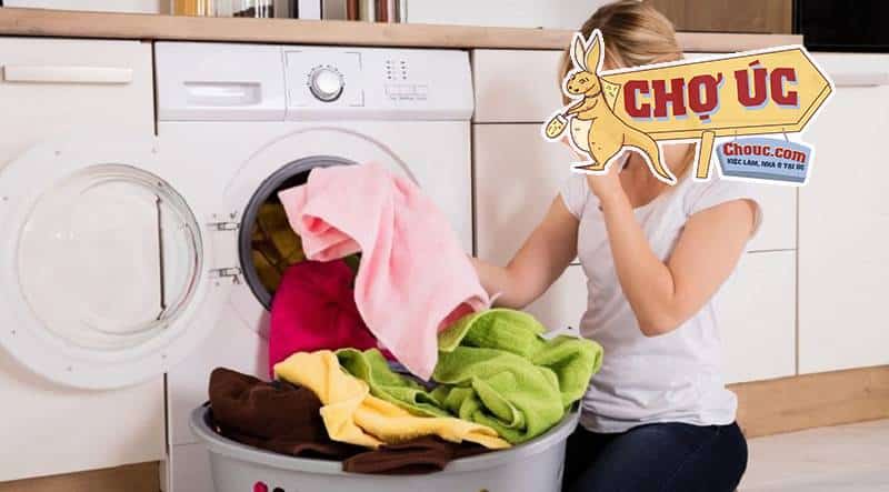 Nguyên nhân khiến quần áo dù giặt bằng máy giặt vẫn có mùi hôi